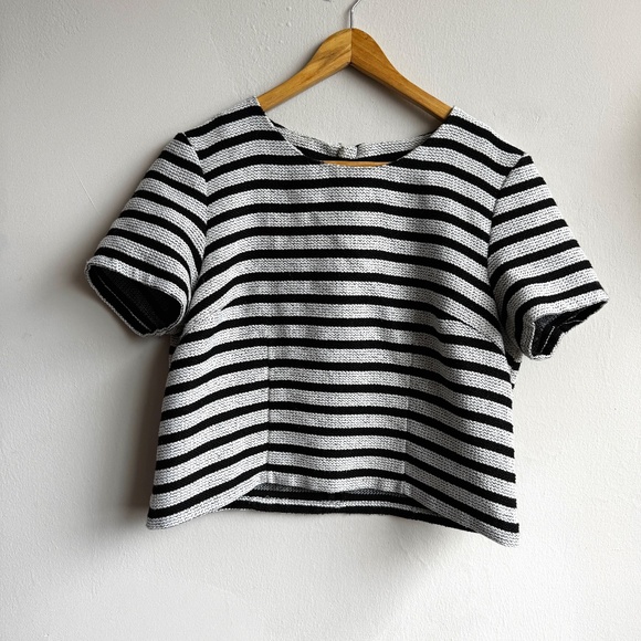 EXPRESS Black & White Stripped Top - Medium - Picture 1 of 5